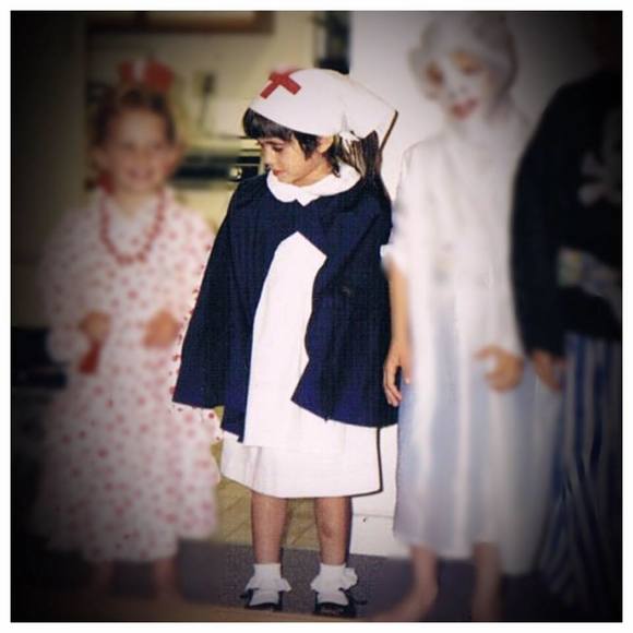 Meet your Posher, Adriana - Picture 1 of 1